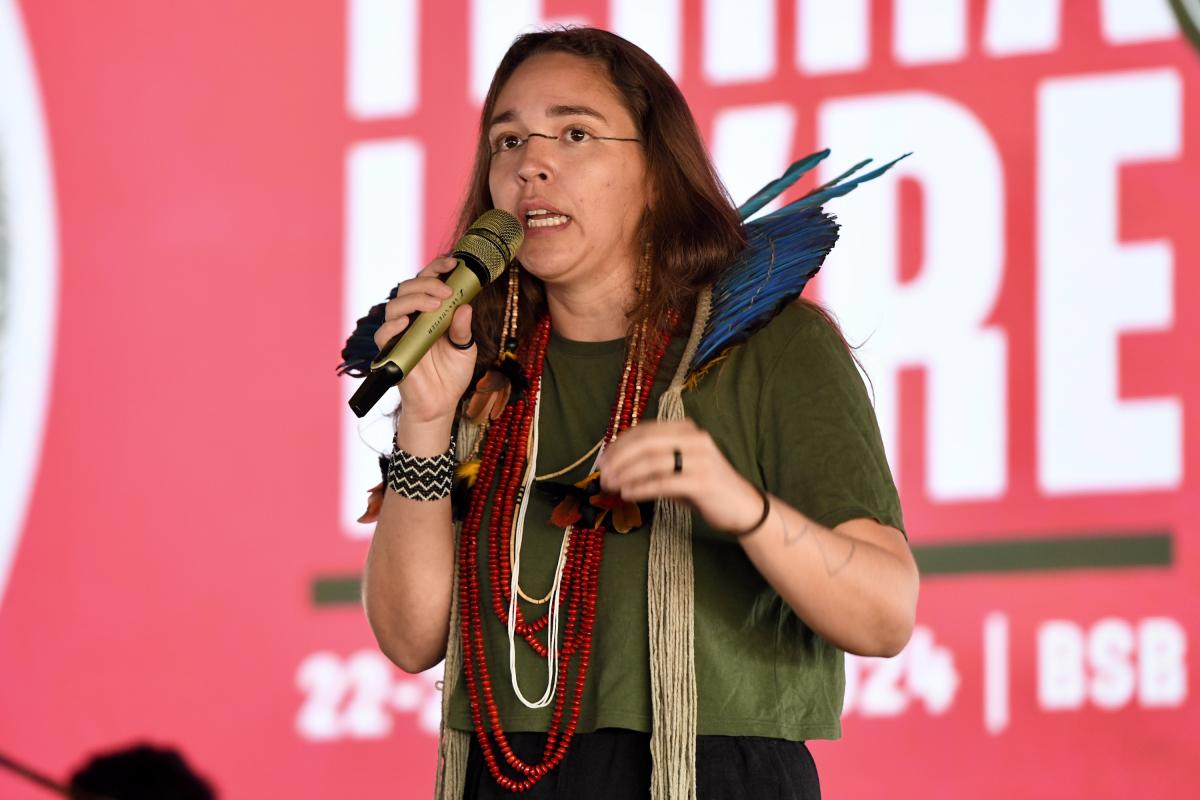Bárbara Tupinikim da Articulação dos Povos e Organizações Indígenas do Nordeste, Minas Gerais e Espírito Santo (Apoinme), fez um chamado para que a juventude indígena se inteire da política