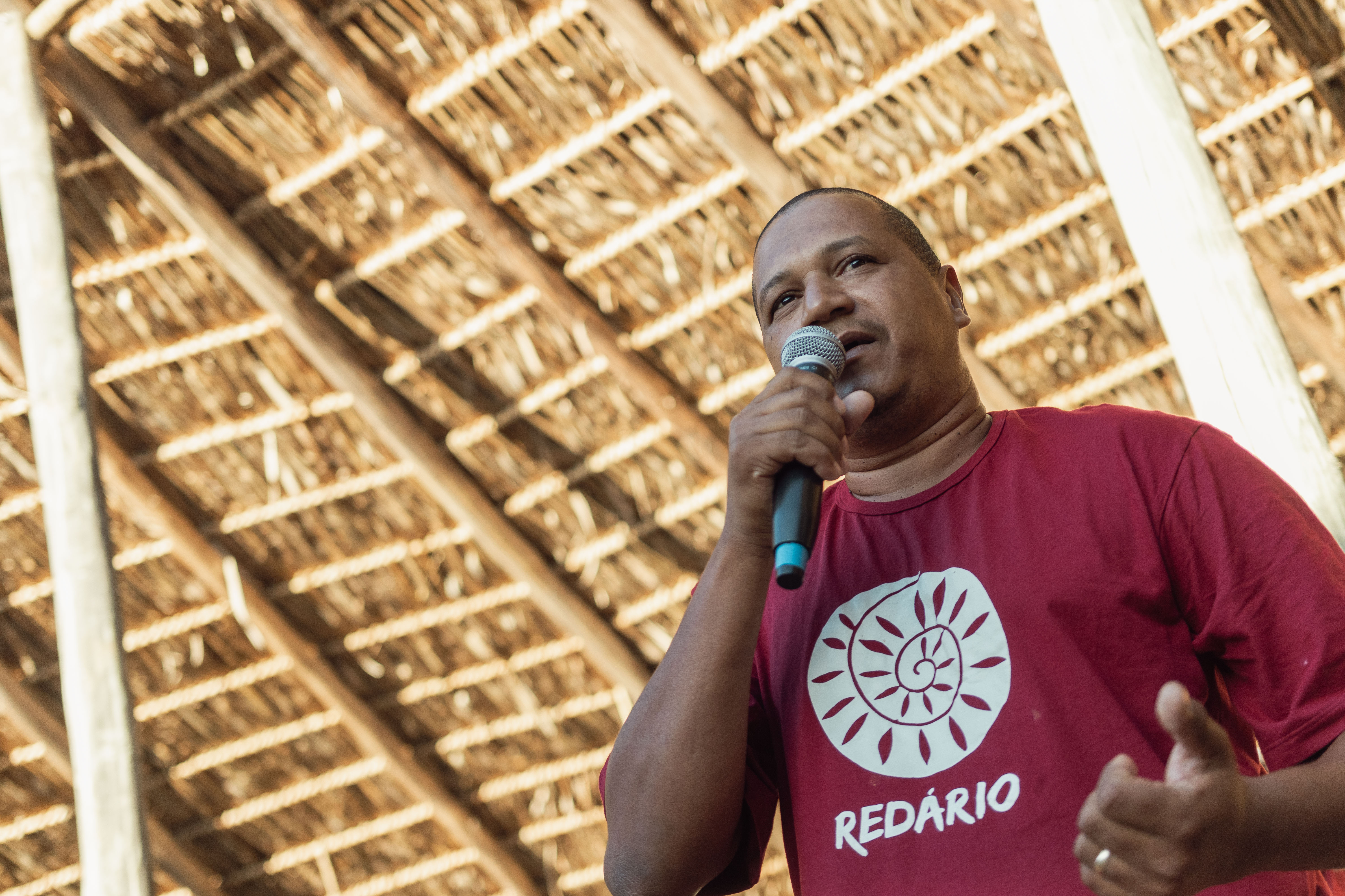 Rafael Marinho Rocha, coletor da Cooperativa de Plantadores de Mata Atlântica (COOPLANGÉ)|Webert da Cruz Elias/Redário/ISA