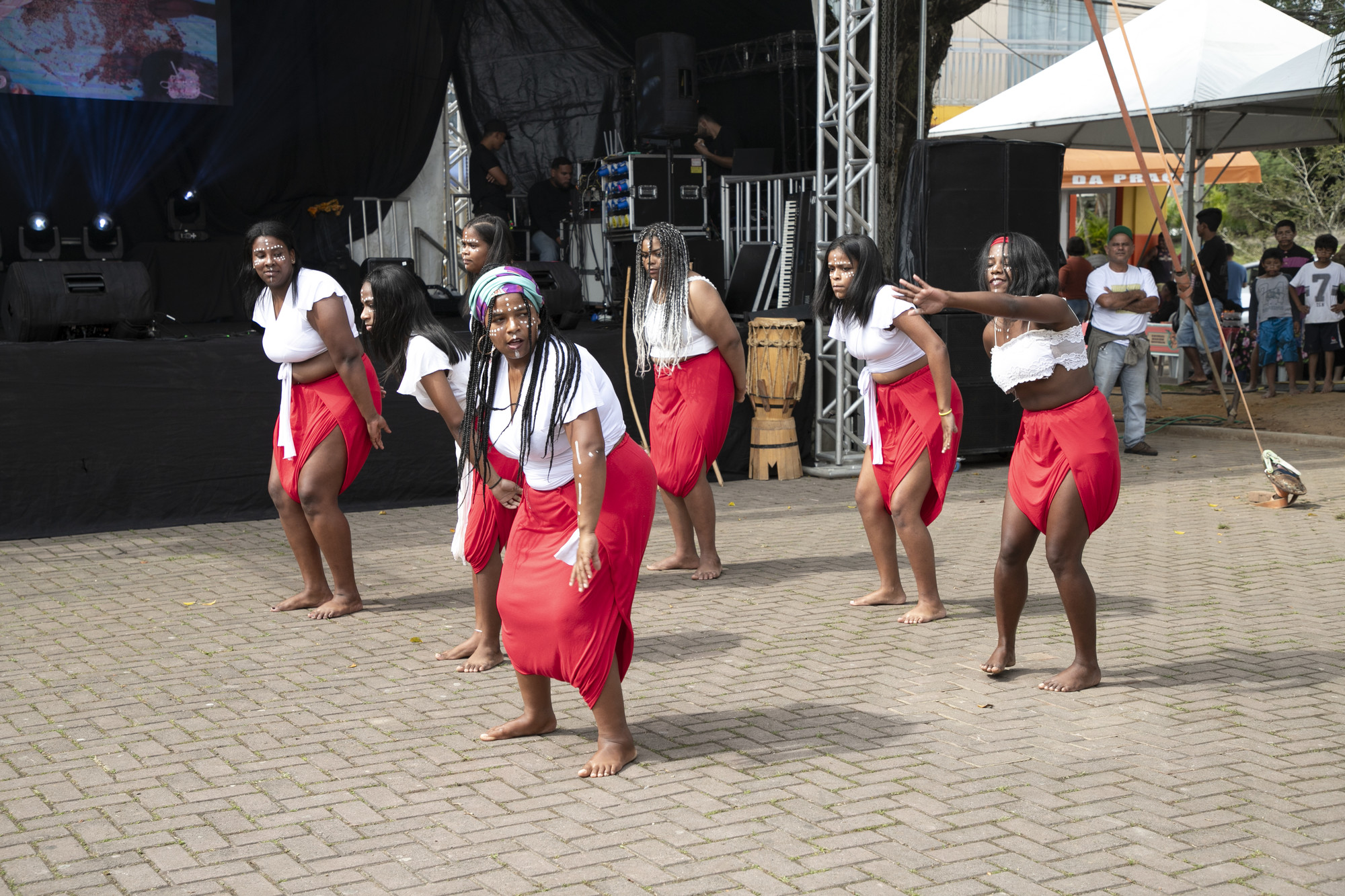 Apresentação cultural das mulheres da comunidade Cangume, em agosto de 2023|Claudio Tavares/ISA