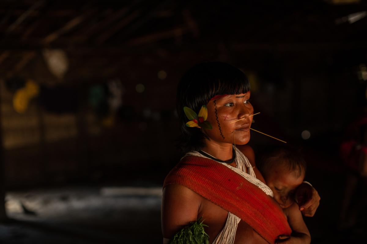 Mulher Yanomami no Fórum de Lideranças Yanomami e Ye'kwana
