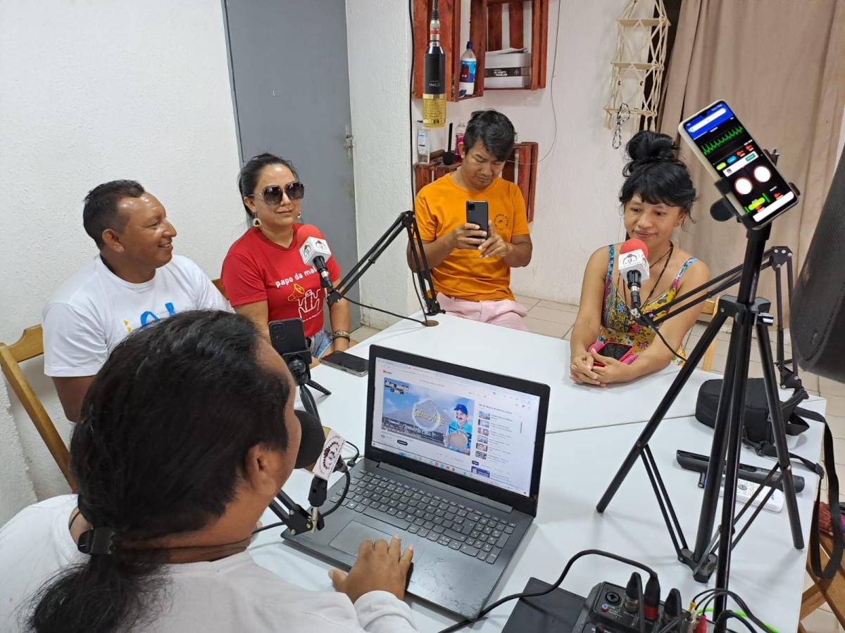 Comunicadores da Rede Wayuri participam de intercâmbio com a rádio web indígena Sapupema
