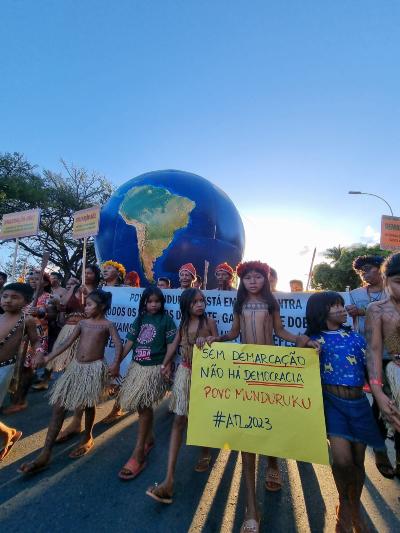 indígenas protestam em Brasília