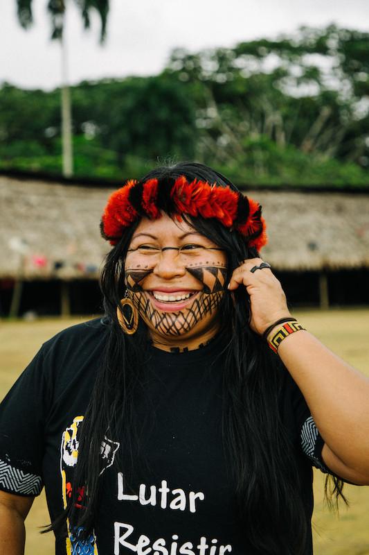 alessandra munduruku