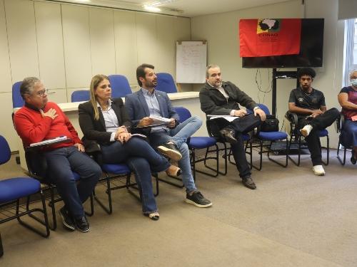 Representantes do ITESP em reunião com representações quilombolas em São Paulo