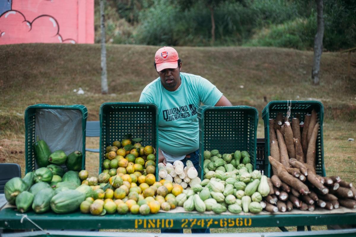Feira Quilombo&Quebrada vende alimentos orgânicos produzidos por agricultores quilombolas