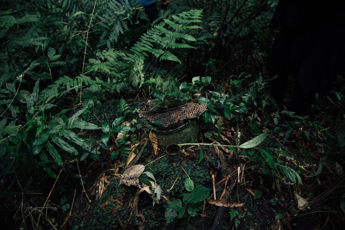 Fogão de taipa de Celestino, preservado na mata há mais de 40 anos, se tornou relíquia da comunidade