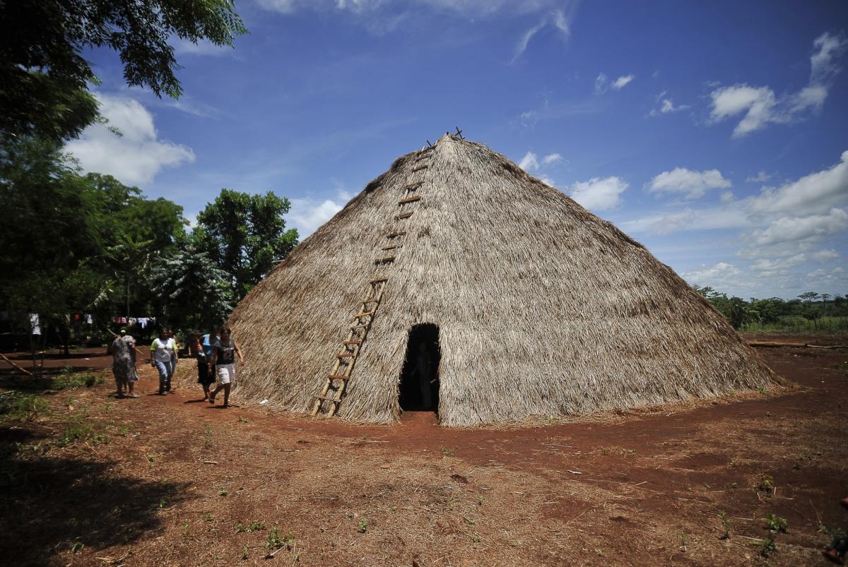 Aldeia Jaguapiru, localizada na Reserva Indígena de Dourados, área de 3.5 mil hectares onde vivem índios guarani-kaiowá, nhandeva e terena