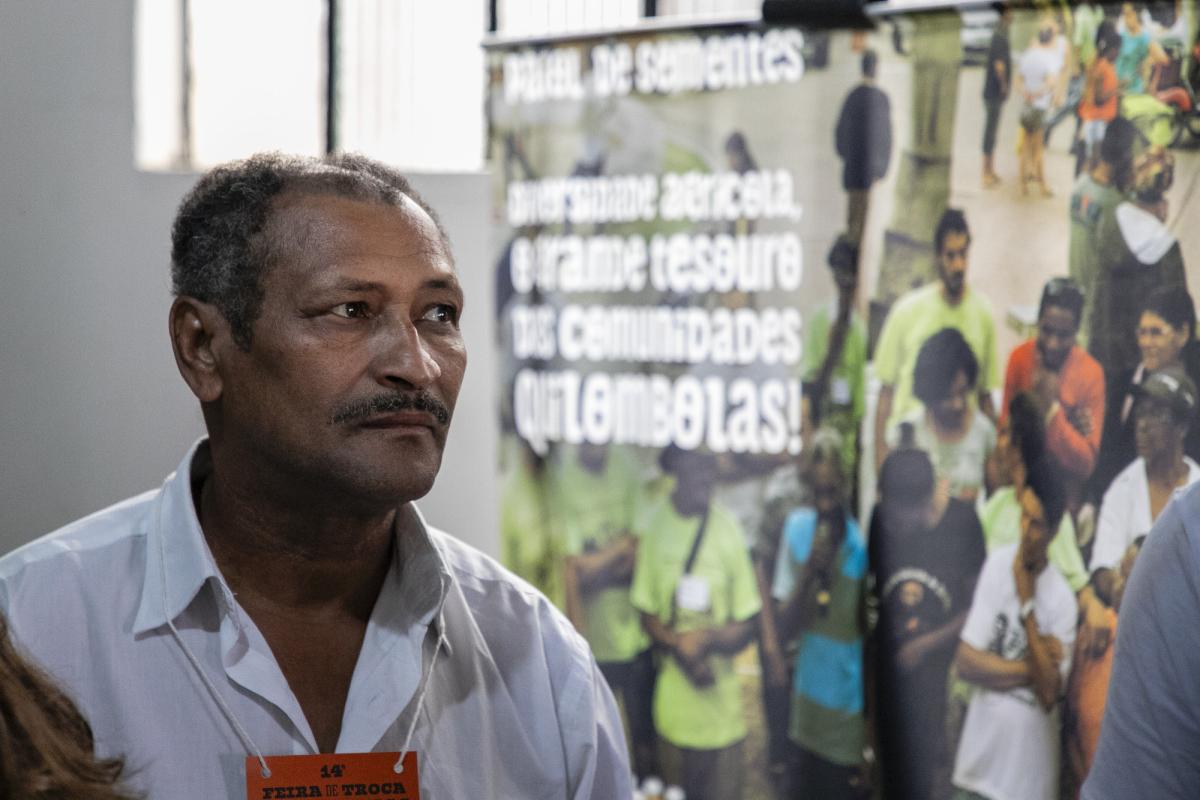 Aurico Dias, do Quilombo São Pedro, durante a 14ª Feira de Troca de Sementes e Mudas Tradicionais das Comunidades Quilombolas do Vale do Ribeira