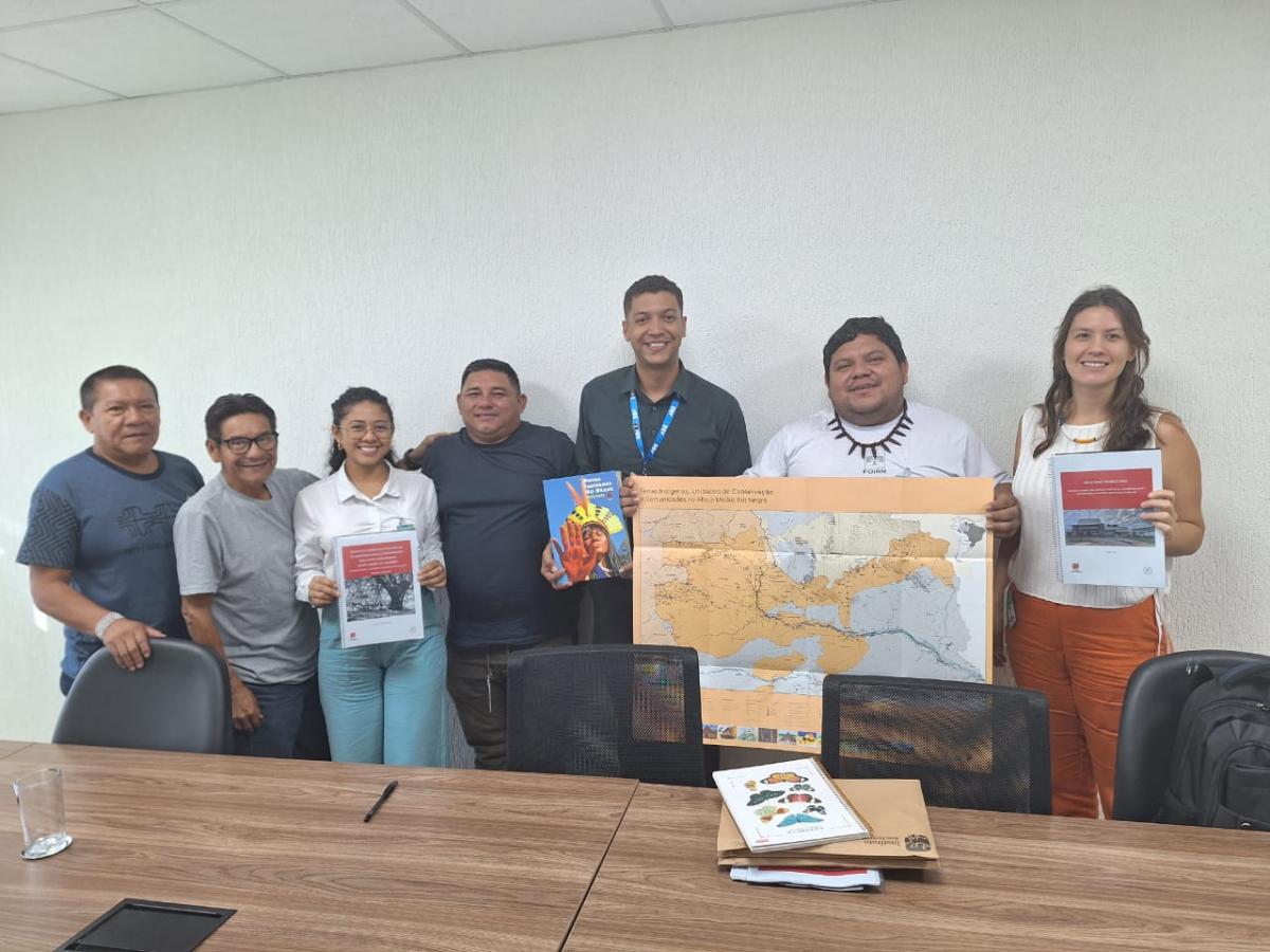 Reunião com o Coordenador Geral e Programas às Discriminações (CGPACD), do Ministério do Desenvolvimento e Assistência Social, Família e Combate à Fome (MDS), Bruno Chaves, de representantes da Foirn, do DSEI Alto Rio Negro, do CONDISI e do ISA