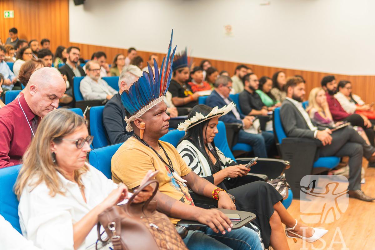 Lançamento do livro "Tribunais Brasileiros e o Direito à Consulta Prévia, Livre e Informada" em Belém 