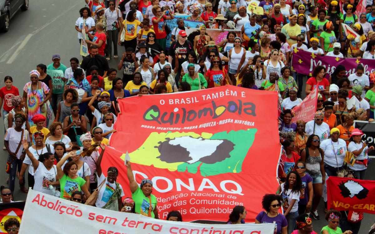 Marcha de mulheres quilombolas em 2020, em Brasília. Lideranças femininas puxam debate sobre gênero nas comunidadea