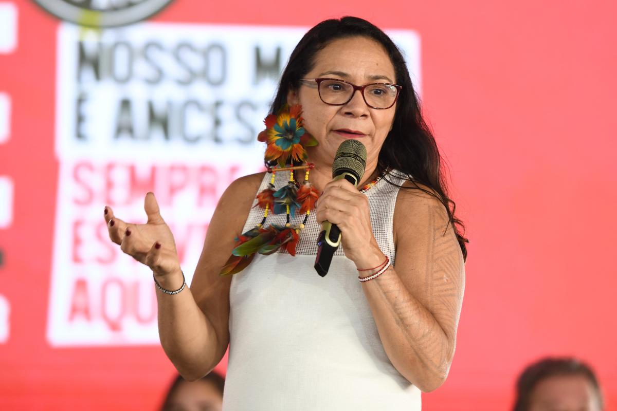 lucia alberta, diretora de Promoção ao Desenvolvimento Sustentável da Funai