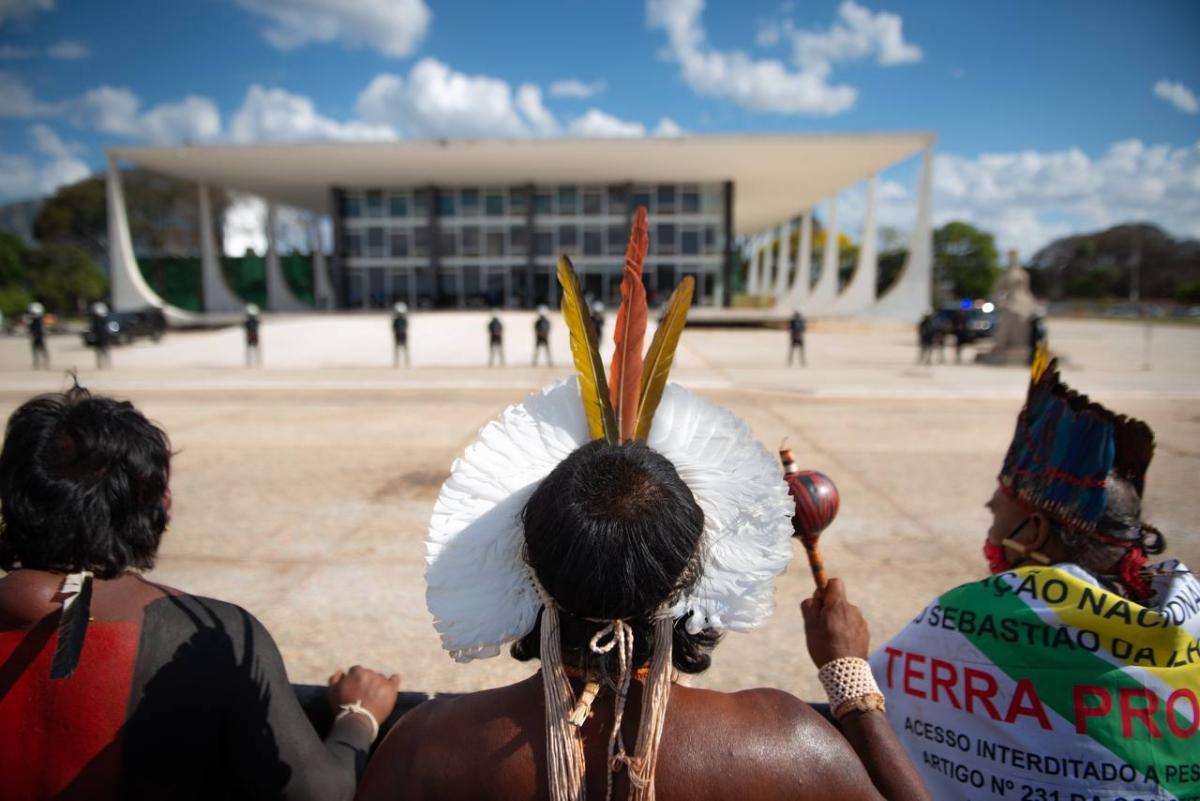 Indígenas fazem mobilização em frente ao Supremo Tribunal Federal, em Brasília | Mathes Alves