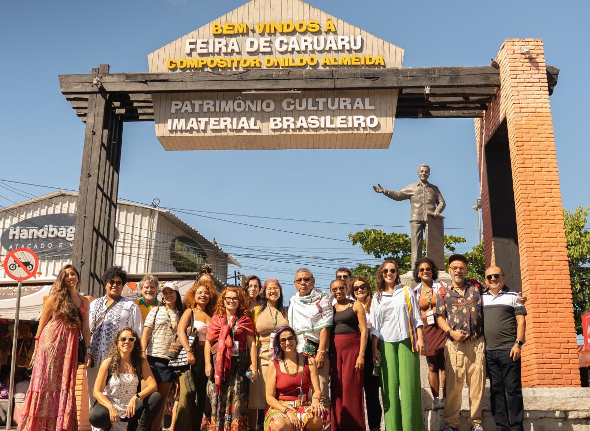 Patrimônio Imaterial Brasileiro, a famosa Feira de Caruaru recebeu um grupo da Caatinga Climate Week 📸 Júlio Santos / Caatinga Climate Week