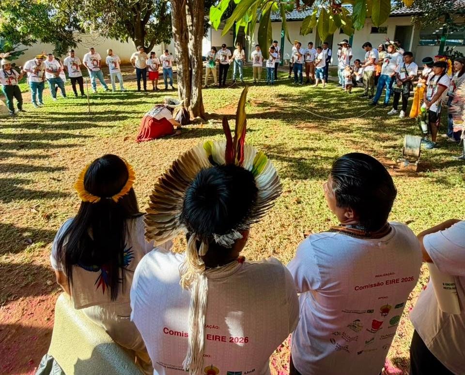 Ritual de abertura do II Encontro Indígena de Restauração Ecológica