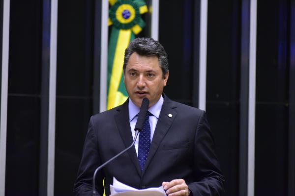 Deputado Sérgio Sousa (MDB-PR) | Zeca Ribeiro / Agência Câmara