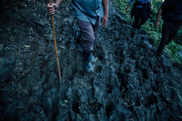 Aos 69 anos, João Fortes divide sua rotina entre a cidade de Iporanga (SP) e o Quilombo Bombas