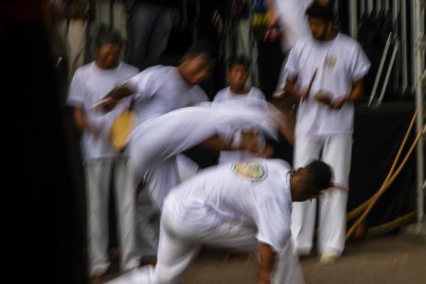 Apresentação do Grupo Cultural Puxirão Bernardo Furquim, do Quilombo São Pedro, na 14ª Feira de Troca de Sementes e Mudas Tradicionais das Comunidades Quilombolas do Vale do Ribeira