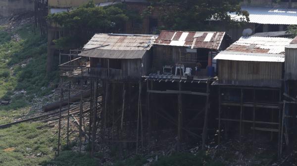 Moradias precárias e vulneráveis à emergência climática crescem em Manaus|Paulo Desana/ISA